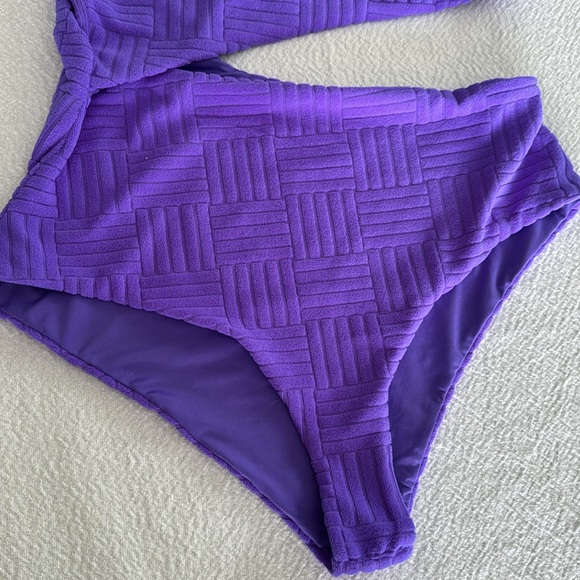 Beach Riot Terry Celine One-Piece Swimsuit, X-Large, $158 - Picture 11 of 12